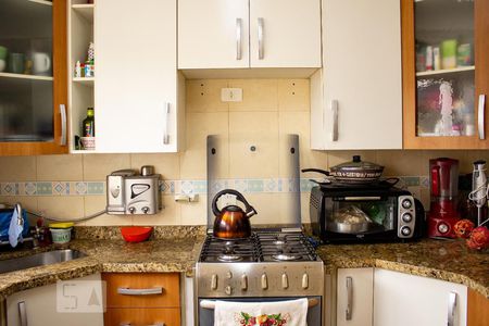 cozinha de casa para alugar com 3 quartos, 98m² em Vila Nova Caledônia, São Paulo