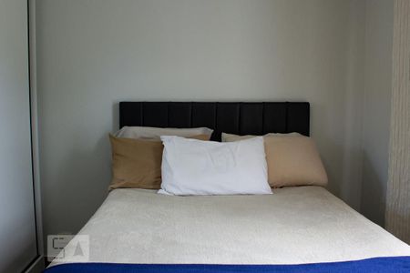 Casa à venda com 98m², 3 quartos e 2 vagasQuarto 2° andar