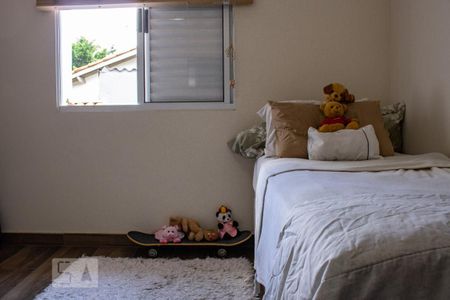 Casa à venda com 98m², 3 quartos e 2 vagasQuarto 2° andar