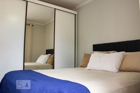 Casa à venda com 98m², 3 quartos e 2 vagasQuarto 2° andar