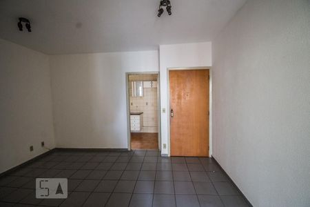 Sala de apartamento para alugar com 3 quartos, 100m² em Centro, Campinas