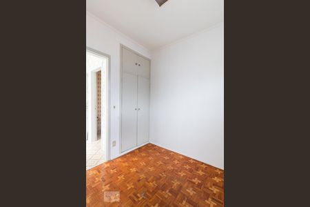 Apartamento à venda com 100m², 3 quartos e 1 vaga Apartamento à venda com 100m², 3 quartos e 1 vagaÁrea de serviço - quarto