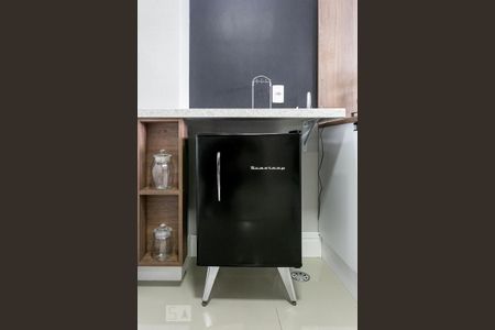 Apartamento para alugar com 36m², 1 quarto e 1 vaga Apartamento para alugar com 36m², 1 quarto e 1 vagaGeladeira - Cozinha