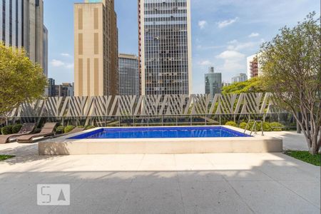 Apartamento para alugar com 36m², 1 quarto e 1 vaga Apartamento para alugar com 36m², 1 quarto e 1 vagaPiscina