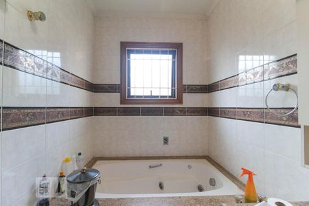 Casa à venda com 350m², 3 quartos e 4 vagasBanheiro