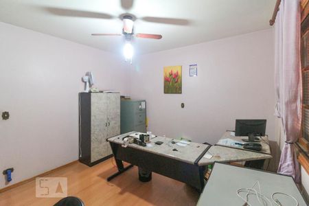 Casa à venda com 350m², 3 quartos e 4 vagasQuarto 2