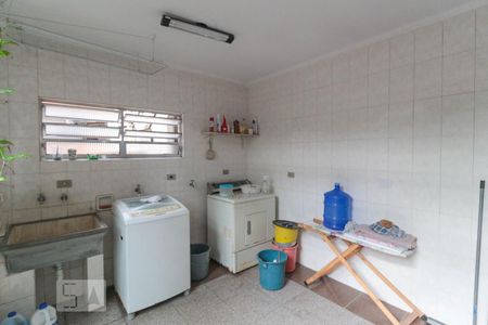 Casa à venda com 350m², 3 quartos e 4 vagasÁrea de serviço