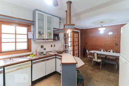 Casa à venda com 350m², 3 quartos e 4 vagasCozinha