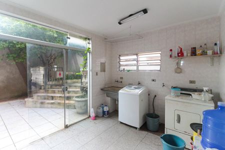 Casa à venda com 350m², 3 quartos e 4 vagasÁrea de serviço