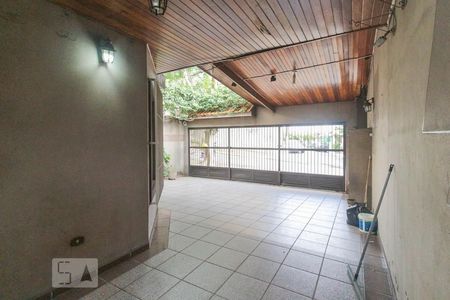 Casa à venda com 350m², 3 quartos e 4 vagasGaragem