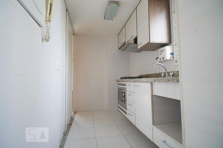 Apartamento para alugar com 98m², 2 quartos e 2 vagasCozinha