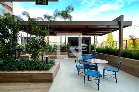 Apartamento à venda com 64m², 2 quartos e 1 vagaÁrea comum - Churrasqueira