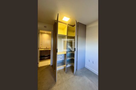 Apartamento à venda com 64m², 2 quartos e 1 vagaSuíte