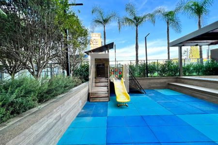 Apartamento à venda com 64m², 2 quartos e 1 vagaÁrea Comum - Playground