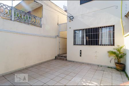 Casa à venda com 132m², 3 quartos e 2 vagasEstacionamento