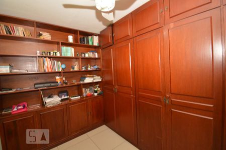Apartamento à venda com 94m², 3 quartos e 1 vagaSuíte