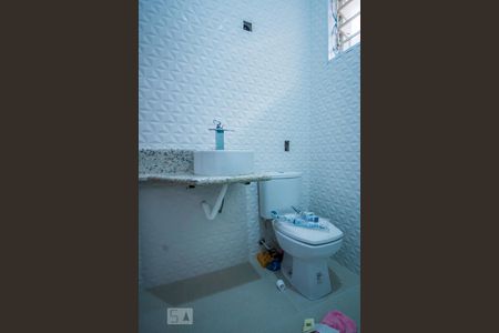 Casa à venda com 400m², 7 quartos e 6 vagasBanheiro da Suíte 3