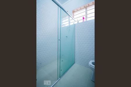 Casa à venda com 400m², 7 quartos e 6 vagasBanheiro da Suíte 2