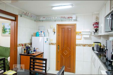 Apartamento à venda com 57m², 2 quartos e 1 vagaCozinha