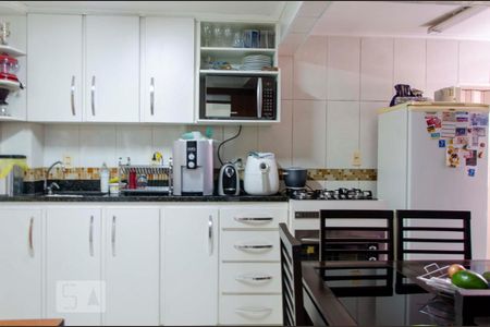 Apartamento à venda com 57m², 2 quartos e 1 vagaCozinha