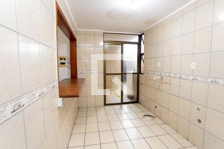 Apartamento para alugar com 65m², 2 quartos e 1 vagaCozinha