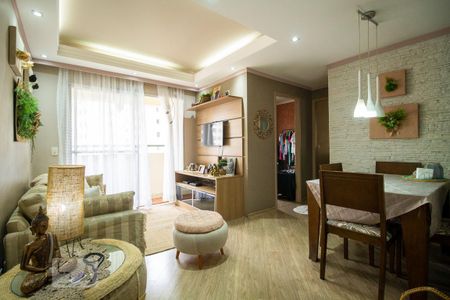 Sala de apartamento para alugar com 2 quartos, 50m² em Vila Vermelha, São Paulo