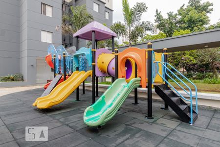 Apartamento para alugar com 50m², 2 quartos e 1 vaga Apartamento para alugar com 50m², 2 quartos e 1 vagaÁrea Comum - Playground