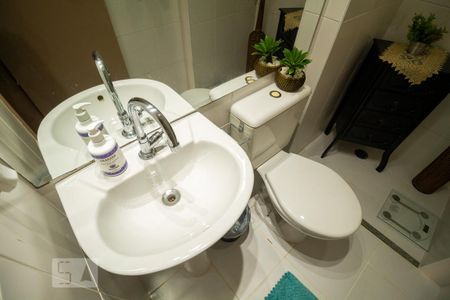Apartamento para alugar com 50m², 2 quartos e 1 vaga Apartamento para alugar com 50m², 2 quartos e 1 vagaBanheiro