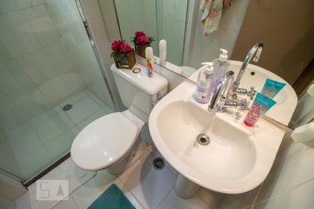 Apartamento para alugar com 50m², 2 quartos e 1 vaga Apartamento para alugar com 50m², 2 quartos e 1 vagaBanheiro da Suíte