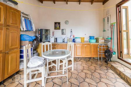 Casa à venda com 246m², 6 quartos e 2 vagasDetalhe da area de serviço