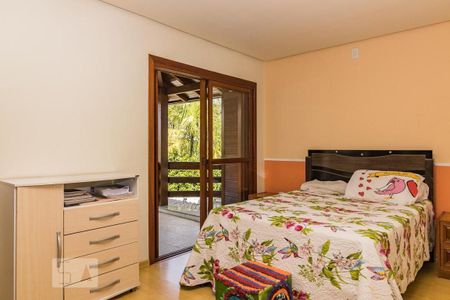 Casa à venda com 246m², 6 quartos e 2 vagasDormitório 6