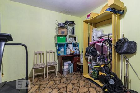 Casa à venda com 246m², 6 quartos e 2 vagasQuarto de Serviço