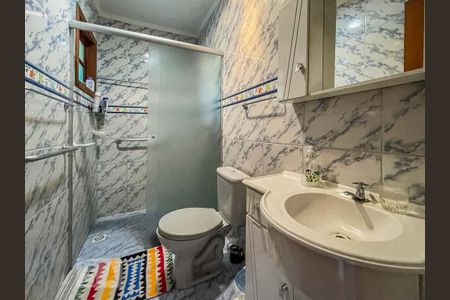 Casa à venda com 246m², 6 quartos e 2 vagasBanheiro Social