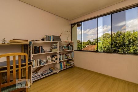 Casa à venda com 246m², 6 quartos e 2 vagasSala2