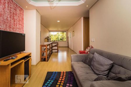 Casa à venda com 246m², 6 quartos e 2 vagasSala2