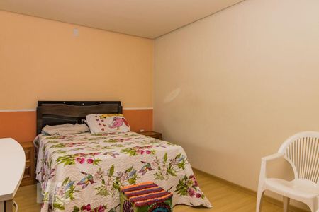 Casa à venda com 246m², 6 quartos e 2 vagasDormitório 6