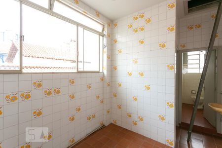 Casa à venda com 240m², 5 quartos e 1 vaga Casa à venda com 240m², 5 quartos e 1 vagaÁrea de Serviço 2