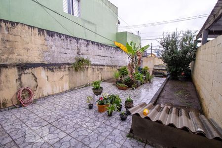 Casa à venda com 160m², 2 quartos e 1 vagaQuintal