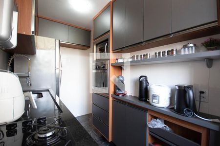 Apartamento à venda com 46m², 2 quartos e 3 vagas Apartamento à venda com 46m², 2 quartos e 3 vagasCozinha