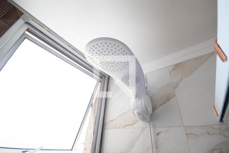 Banheiro de apartamento à venda com 2 quartos, 46m² em Cidade das Flores, Osasco