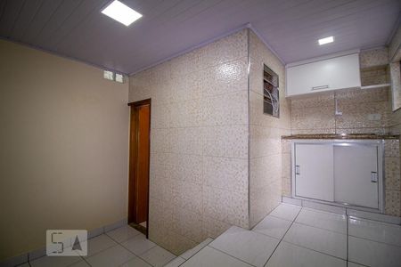 Cozinha de casa para alugar com 1 quarto, 35m² em Vila Celeste, São Paulo
