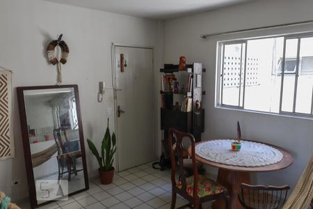 Sala de apartamento para alugar com 1 quarto, 46m² em Boa Vista, Recife