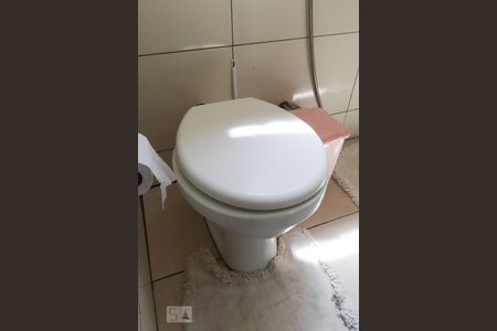 Apartamento para alugar com 46m², 1 quarto e sem vagaBanheiro