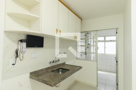 Cozinha de apartamento para alugar com 3 quartos, 93m² em Água Verde, Curitiba