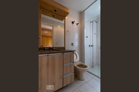 Apartamento para alugar com 92m², 3 quartos e 2 vagas Apartamento para alugar com 92m², 3 quartos e 2 vagasBanheiro da Suíte