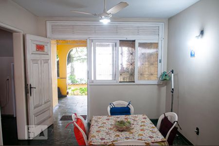 Sala de casa para alugar com 4 quartos, 390m² em Pechincha, Rio de Janeiro