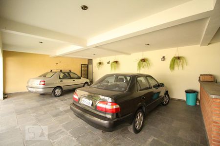 Casa à venda com 261m², 3 quartos e 4 vagasGaragem