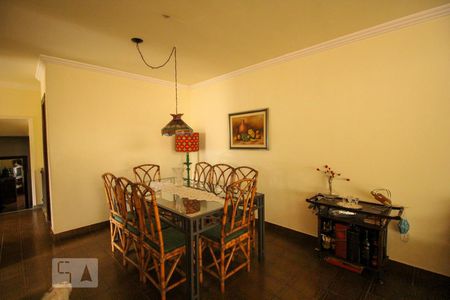 Sala de Jantar de casa à venda com 3 quartos, 261m² em Vila Fiat Lux, São Paulo