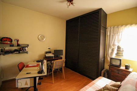 Casa à venda com 261m², 3 quartos e 4 vagasQuarto 1