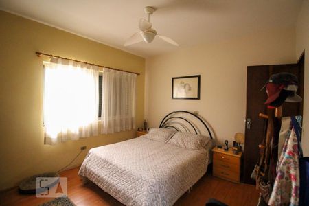 Casa à venda com 261m², 3 quartos e 4 vagasQuarto 3 - Suíte